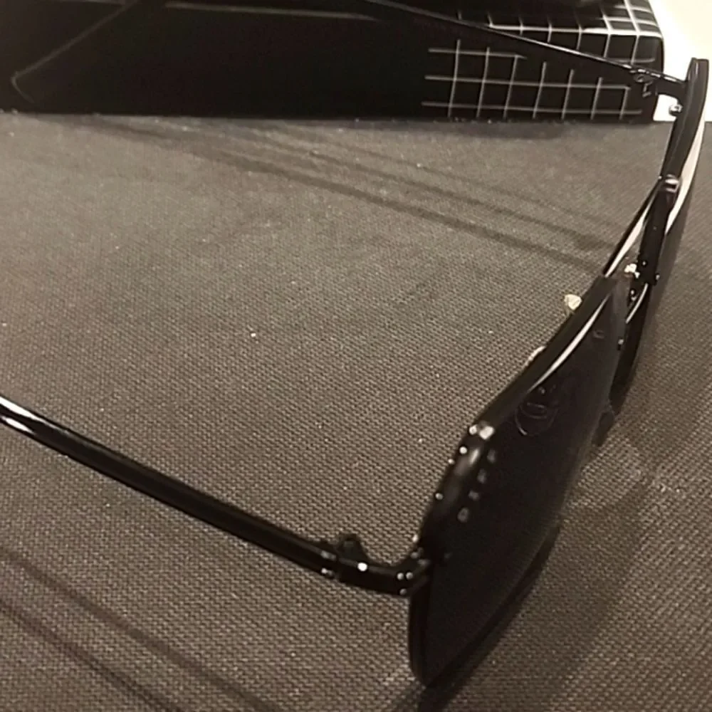 DIFF Eyewear Nolan Sunglasses-‎ Black/Grey